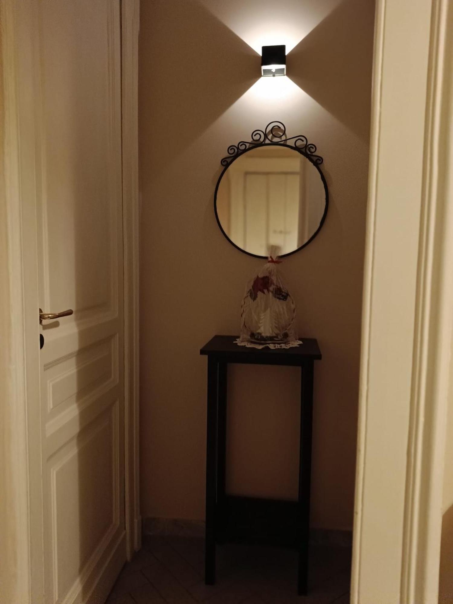 B&B Liberty House Наполи Екстериор снимка